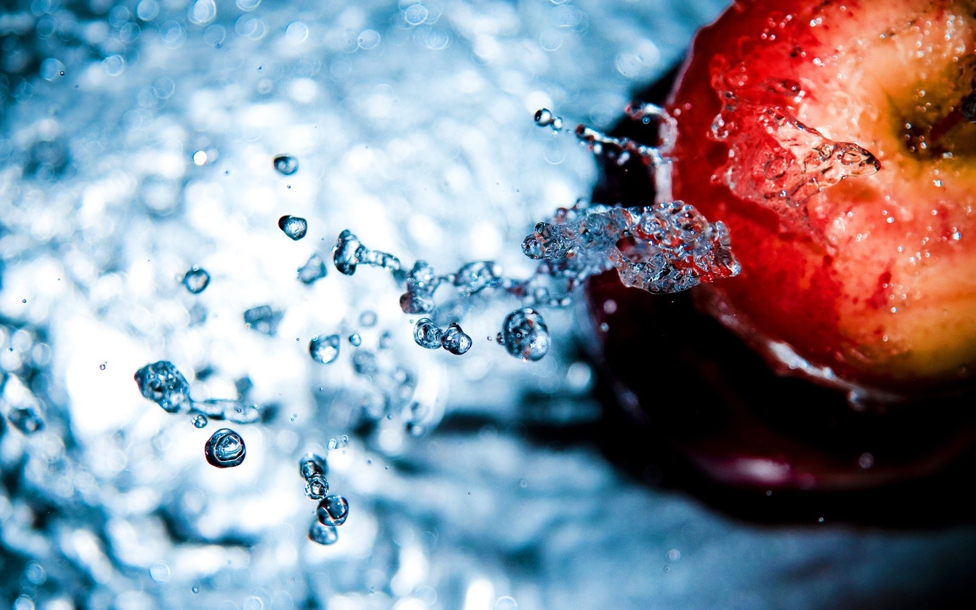 tropfen nass wasser spritzen regen blase sauber unterwasser sauber flüssigkeit trinken bewegung tau tropfen welligkeit wassertropfen klar kalt türkis natur