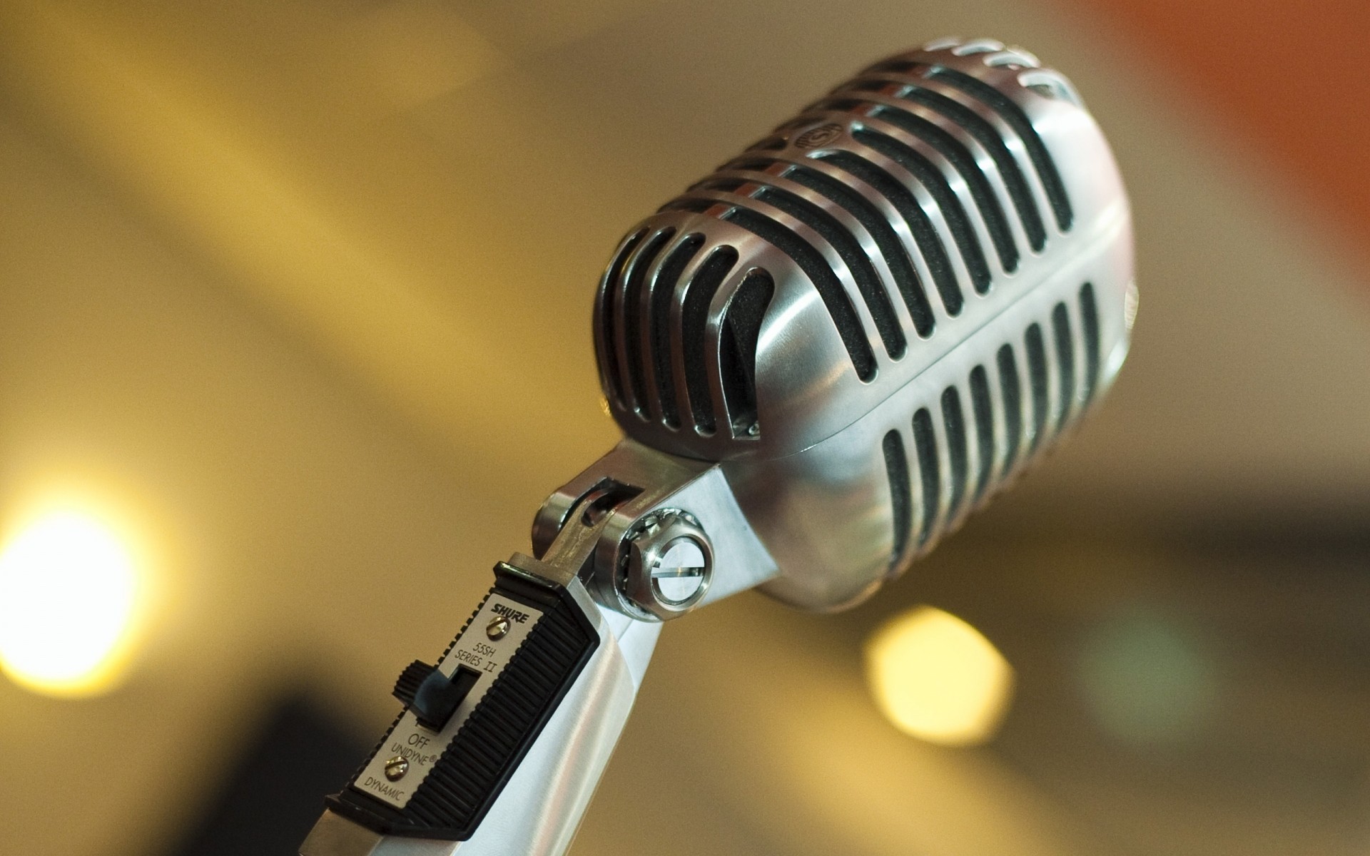 musik ton karaoke phonographenaufzeichnung mikrofon ausrüstung technologie elektronik stimme pop unschärfe instrument chrom elektrizität klassisch konzert