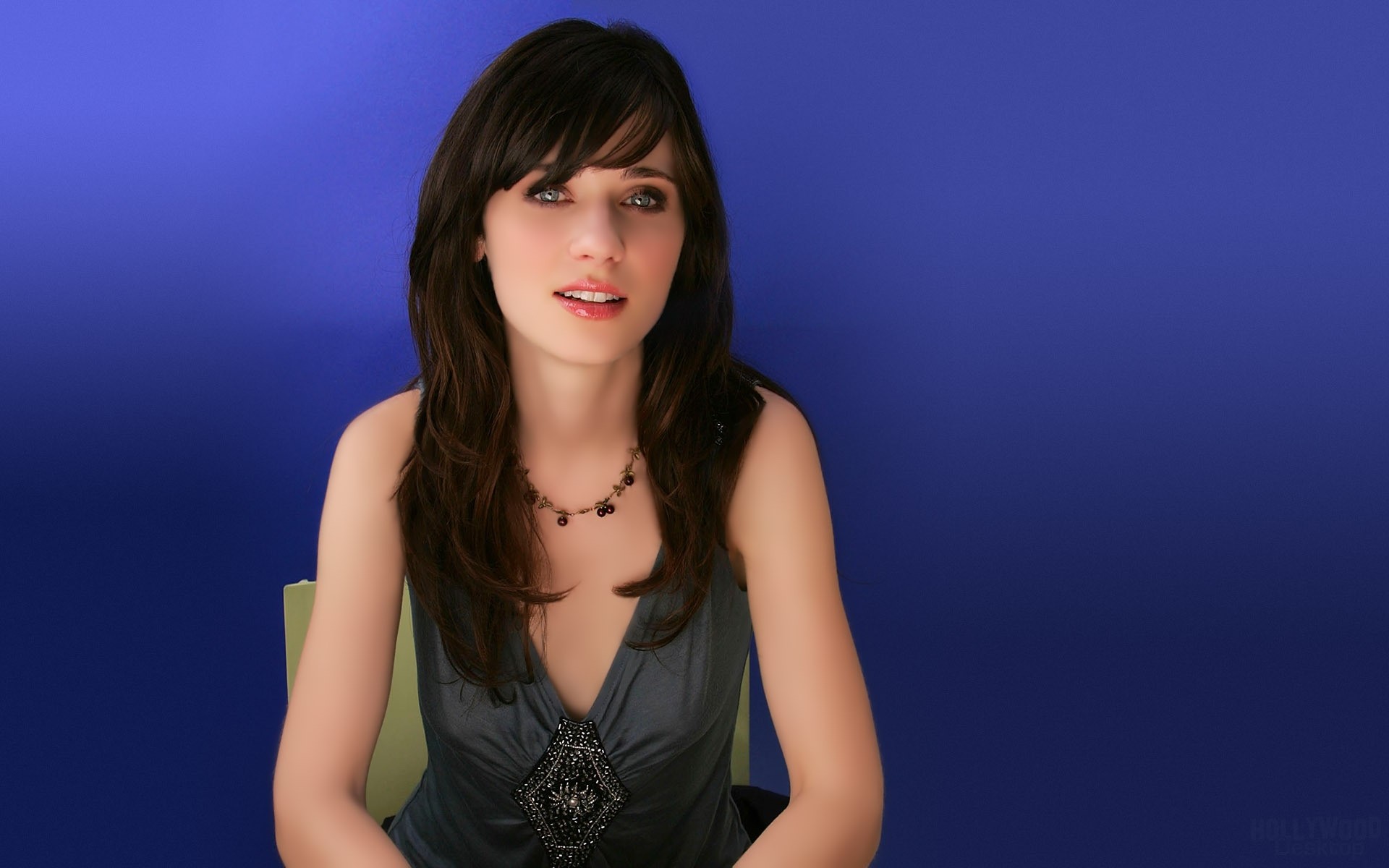 frau mode hübsch mädchen niedlich porträt sexy junge glamour aufnahme sängerin