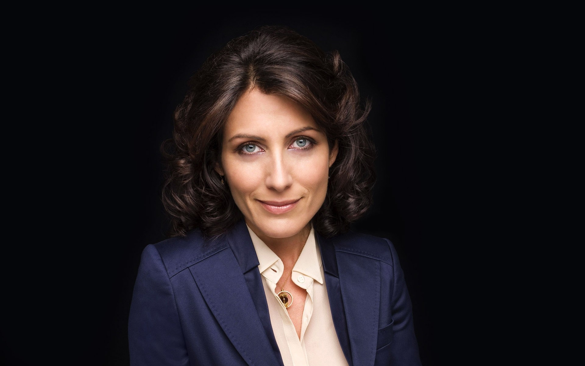 frau porträt mode modern single dr. house md zu hause schauspielerin berühmtheit lisa edelstein