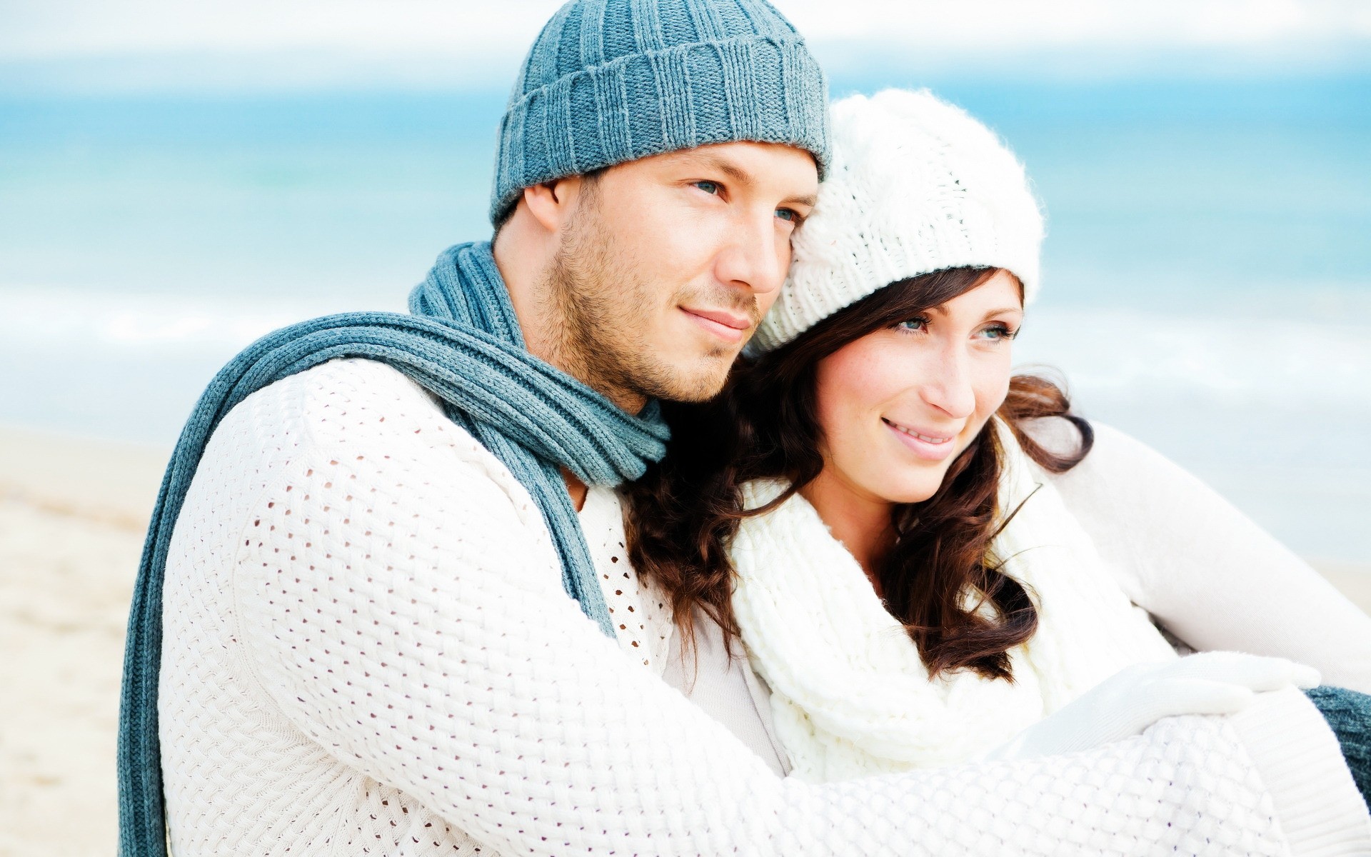 winter im freien kälte urlaub frau schnee abdeckung urlaub natur glück vergnügen schön sommer lebensstil mädchen porträt erwachsener liebe lächeln gesicht foto hintergrundbilder