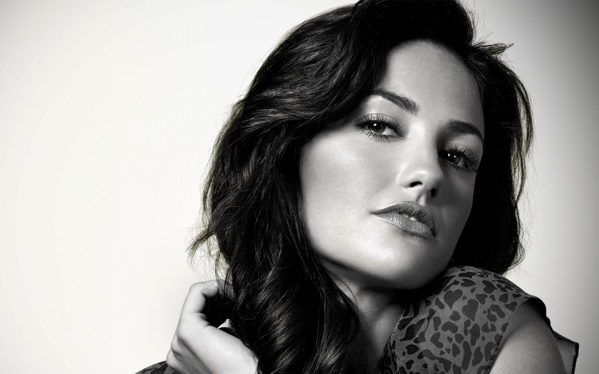 porträt frau mode mädchen monochrom modell sexy auge glamour ein erwachsener studio lippen frauen schauspielerin prominente minka kelly