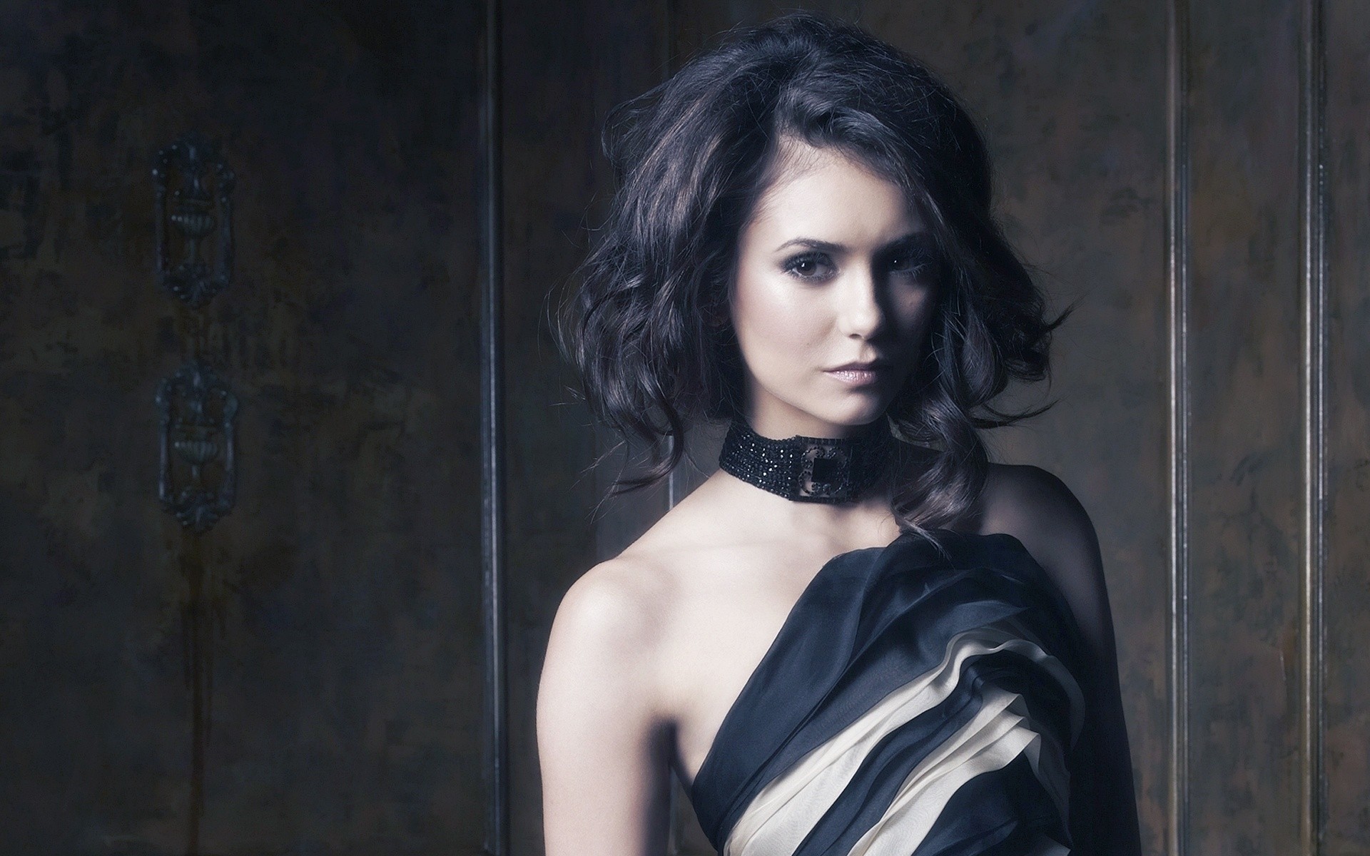 porträt frau erwachsener mode allein tragen modell mädchen