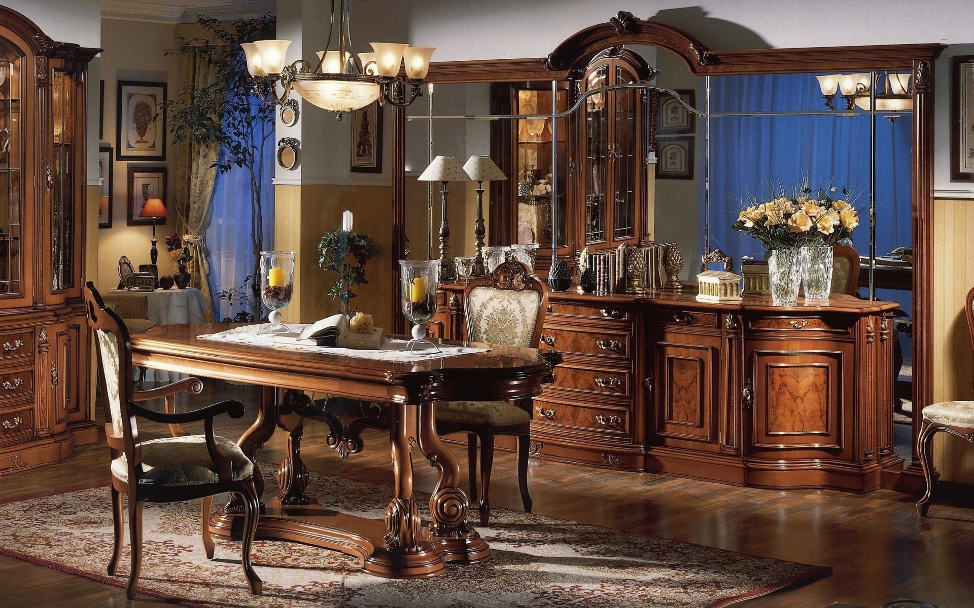 möbel innenarchitektur zimmer drinnen zuhause tabelle ort haus arbeitszimmer stuhl luxus lampe kronleuchter teppich spiegel kamin innen boden regal stühle licht