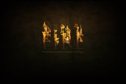 Die Flammen sind weg. Das Licht. Heiß