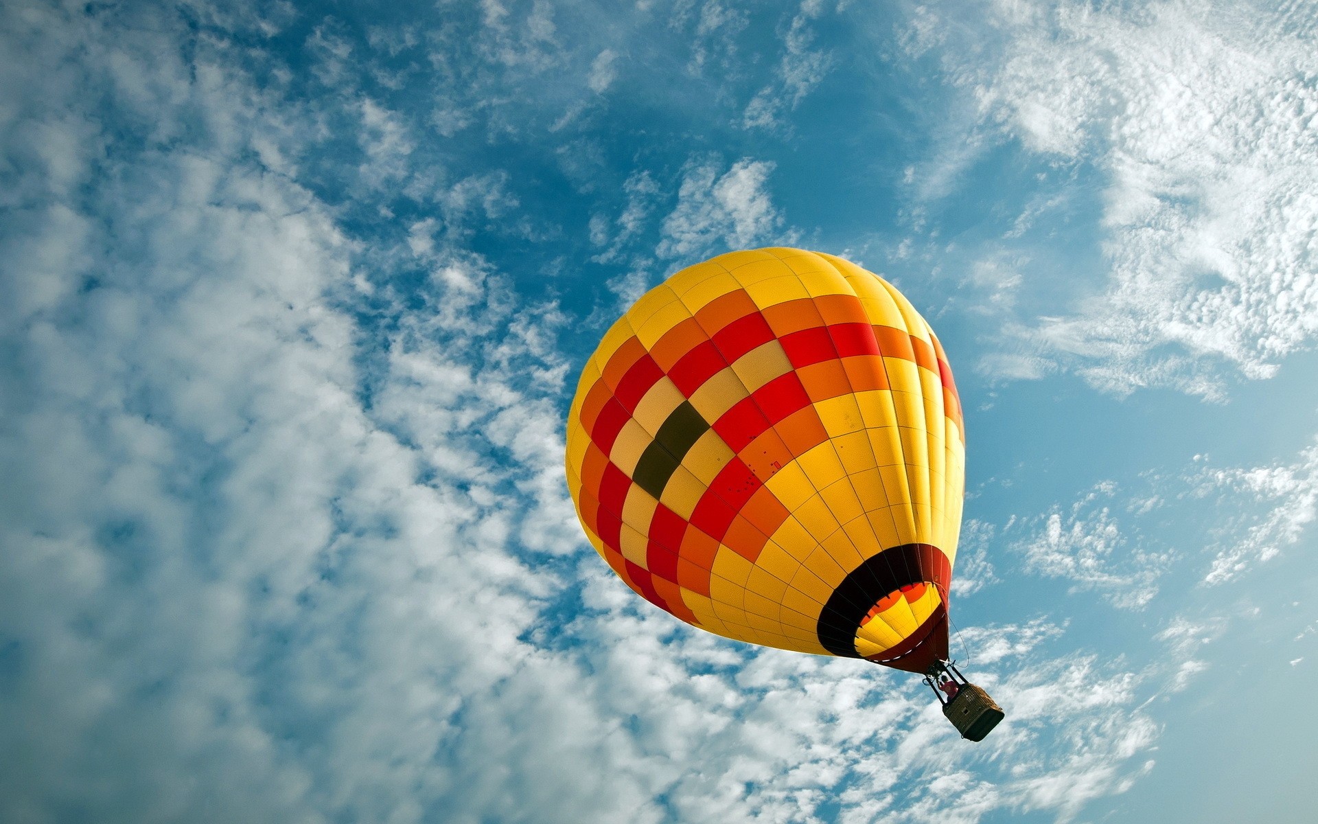 himmel im freien ballon luft freiheit tageslicht flug hoch reisen flugzeug schwimmen heiß-ballon hintergrund glückliche landschaft