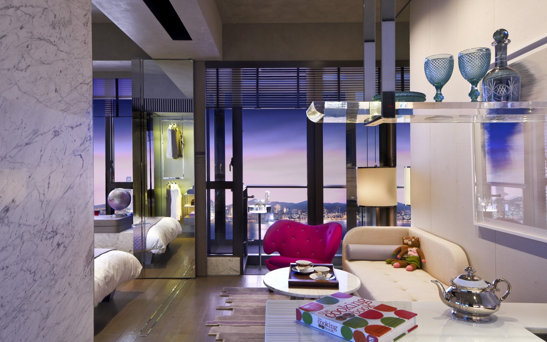 möbel zimmer drinnen boden innenarchitektur tisch platz zuhause fenster stuhl modern haus lampe wohnung regal teppich spiegel sofa luxuriös innen sessel