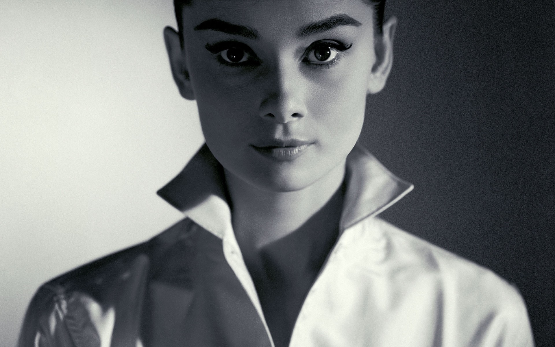 porträt monochrom ein mann mode erwachsener frau tragen auge audrey hepburn berühmtheit berühmtheit berühmtheit