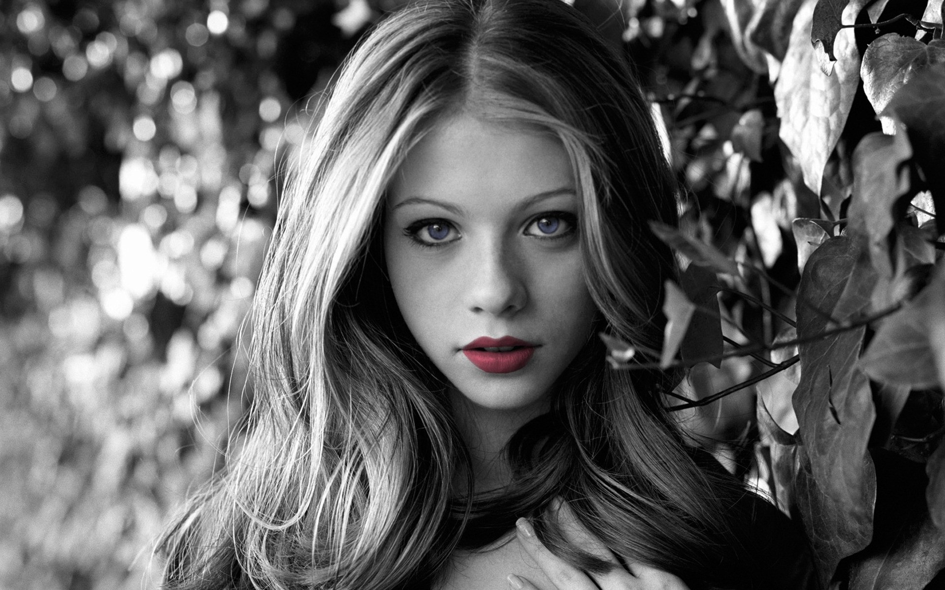monochrom porträt mode mädchen frau modell auge straße schauspielerin michelle trachtenberg hollywood prominente prominente