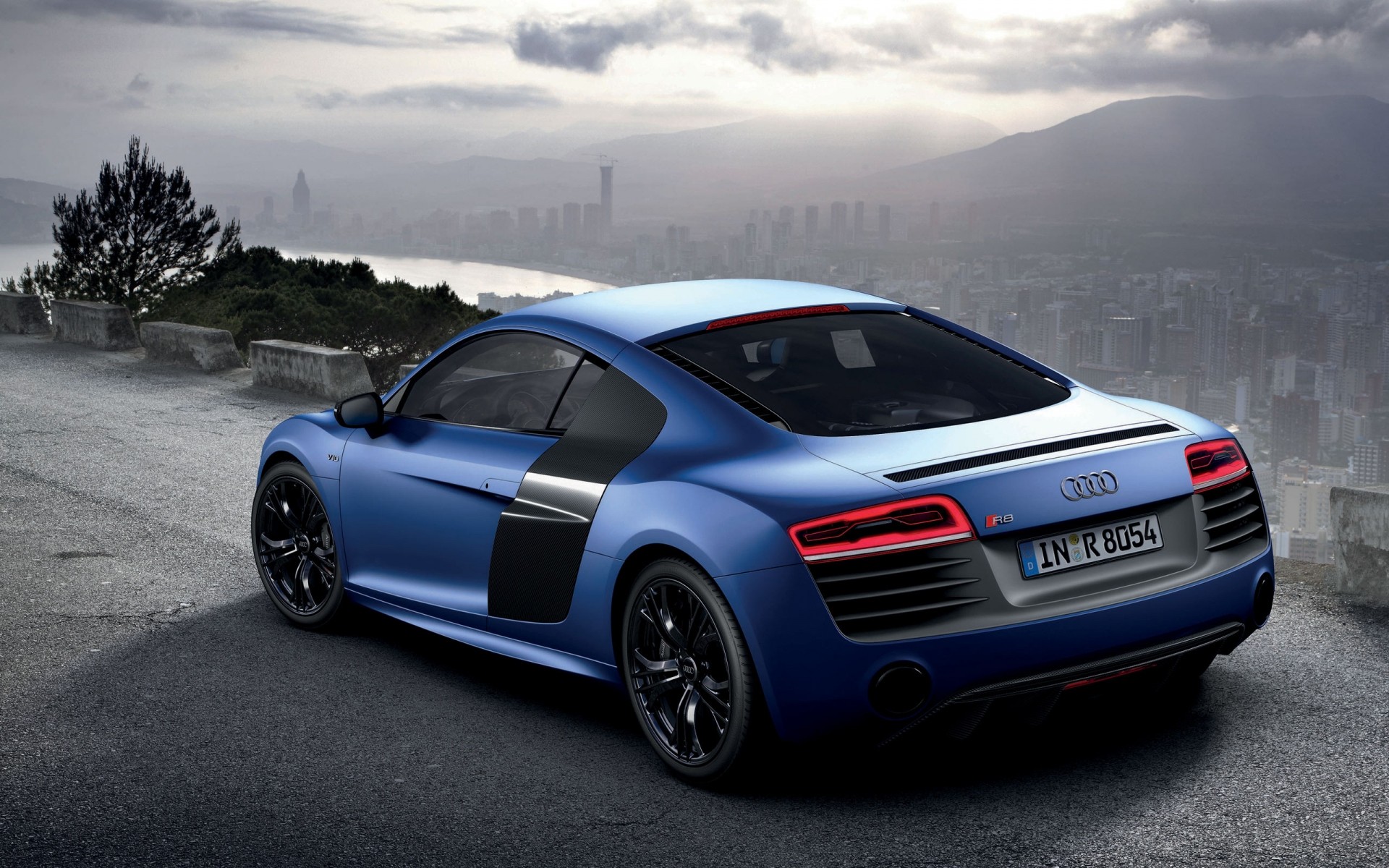 audi auto auto asphalt schnell schwarz bürgersteig automobil mittags transportsystem räder audi p8