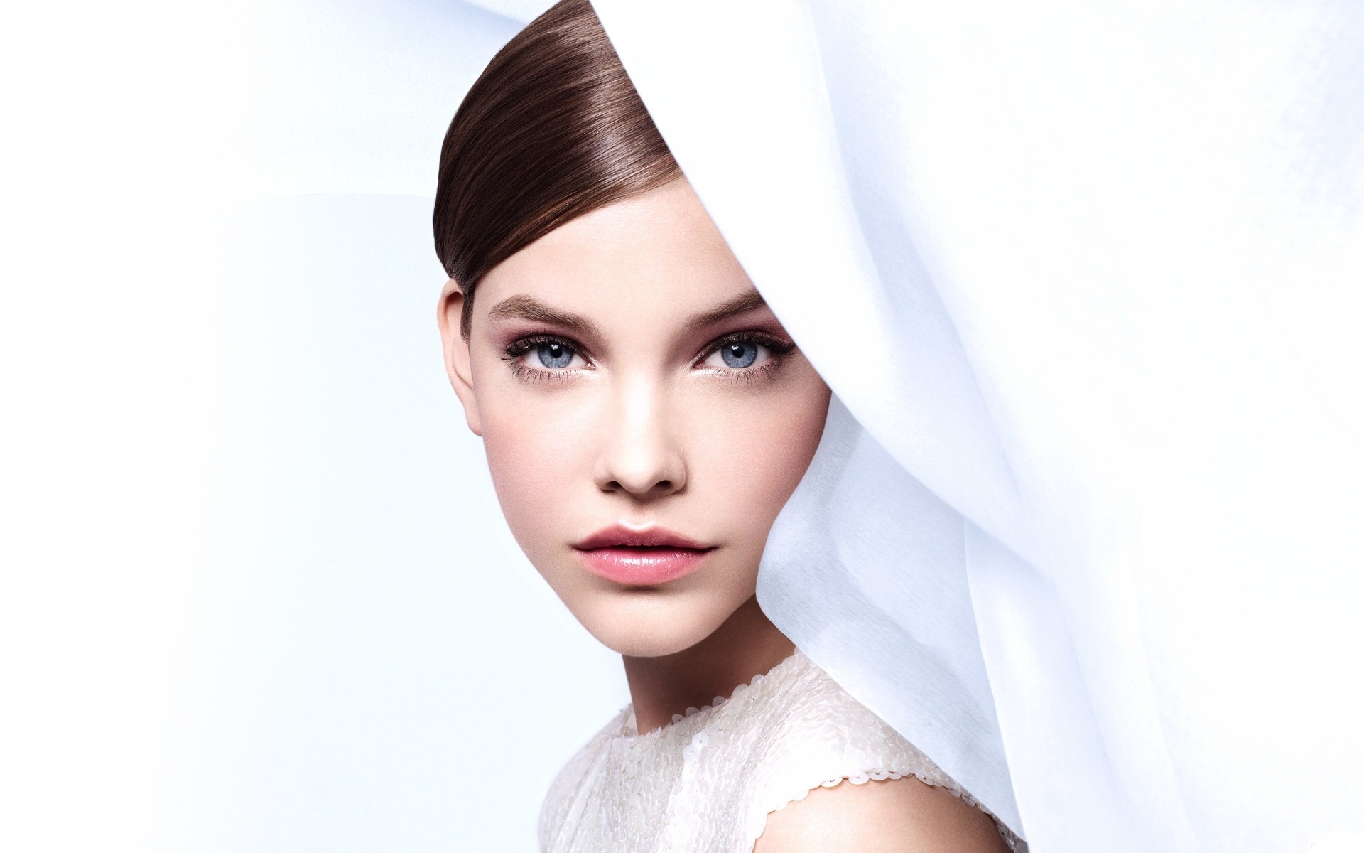 frau haut mode hübsch glamour sexy auge barbara palvin modemodelle babes mädchen