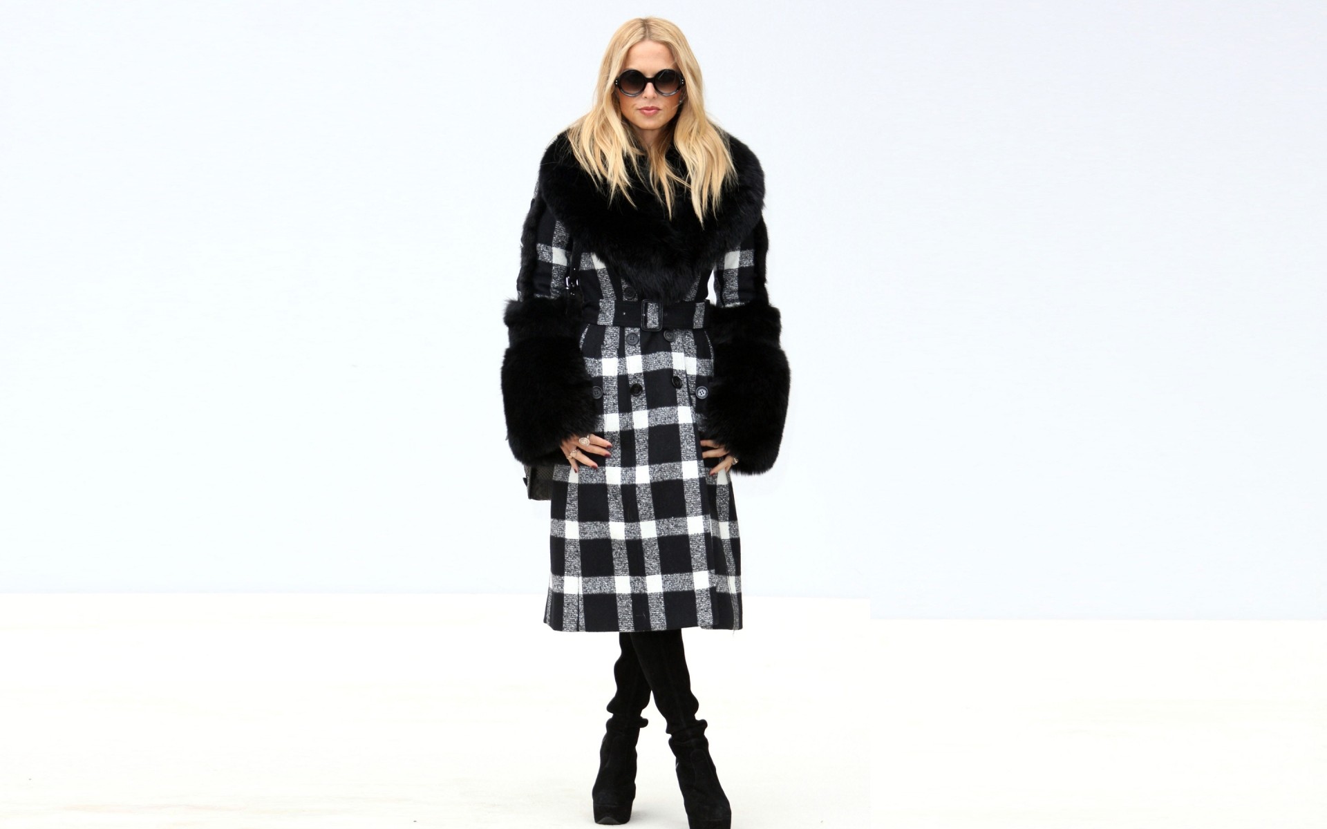 frau allein tragen porträt erwachsener mode rachel zoey modemodelle