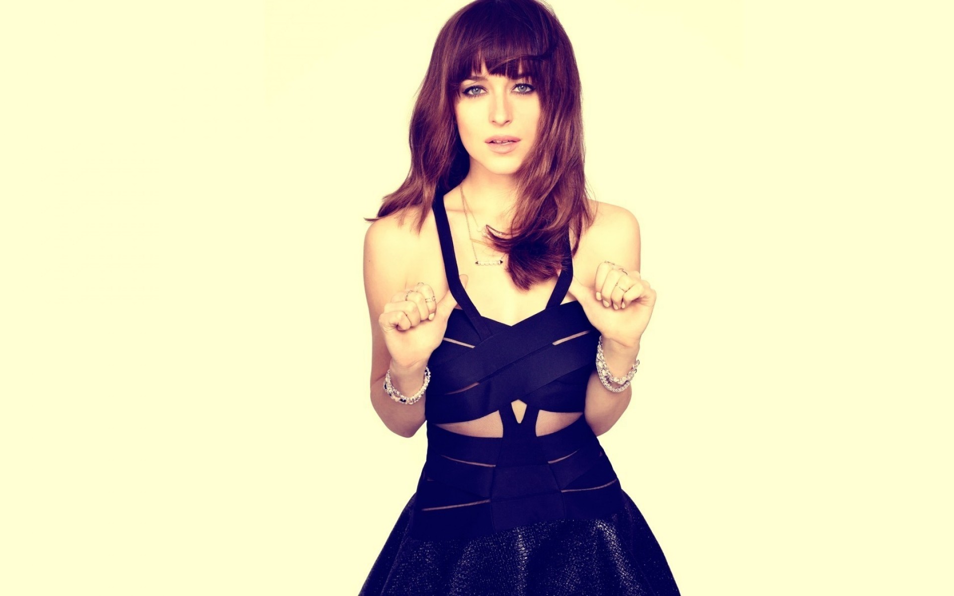 frau niedlich mädchen sexy hübsch porträt mode schauspielerin