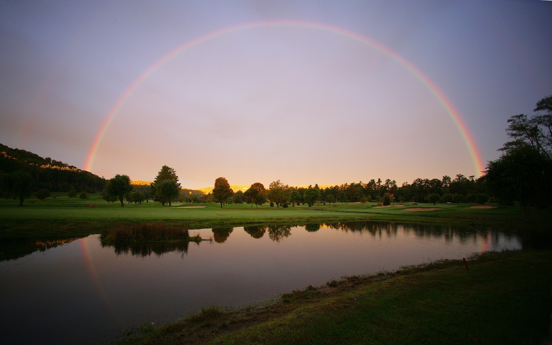 landschaft regenbogen landschaft see reflexion wasser himmel baum natur gras wetter sonne dämmerung sonnenuntergang fluss sommer im freien landwirtschaft