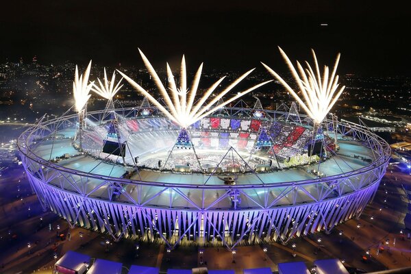 Das Fest der Olympischen Spiele. Salute