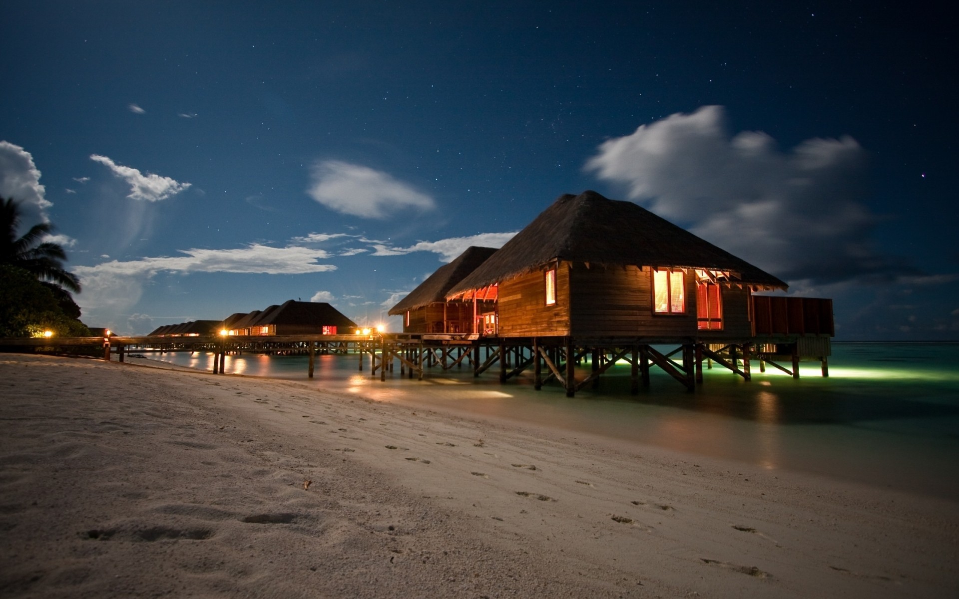 strand meer ozean wasser reisen sonnenuntergang meer dämmerung resort haus himmel licht am abend urlaub hotel landschaft bungalow hütte dämmerung entspannen sie sich nachbarn so