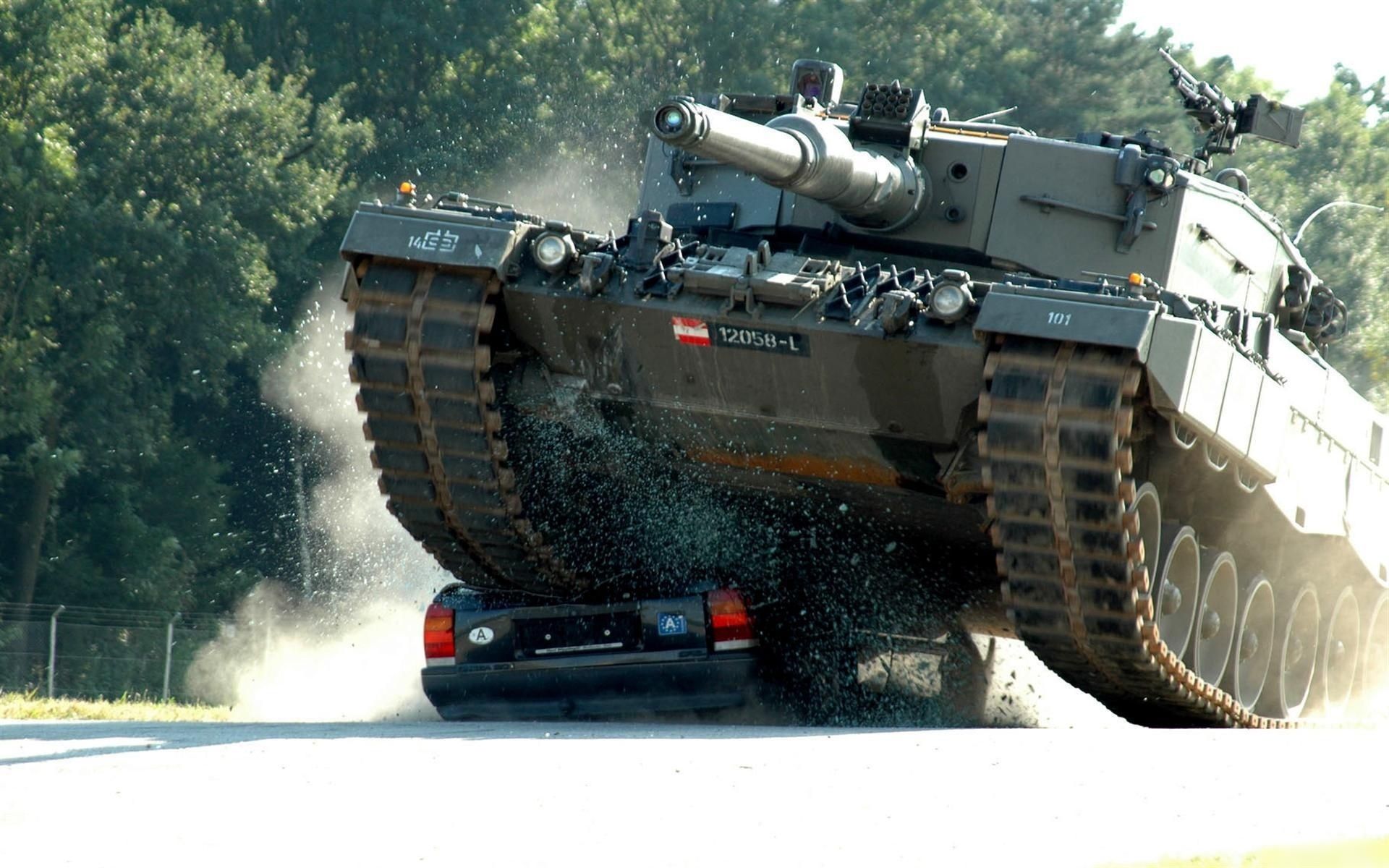 bodentechnik auto transportsystem maschine tank militär macht armee krieg waffen industrie ausrüstung boden im freien lkw