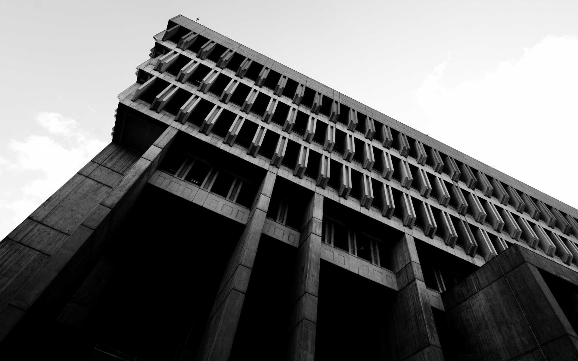 schwarz und weiß architektur monochrom haus himmel stadt geschäft glas fenster büro wolkenkratzer stahl