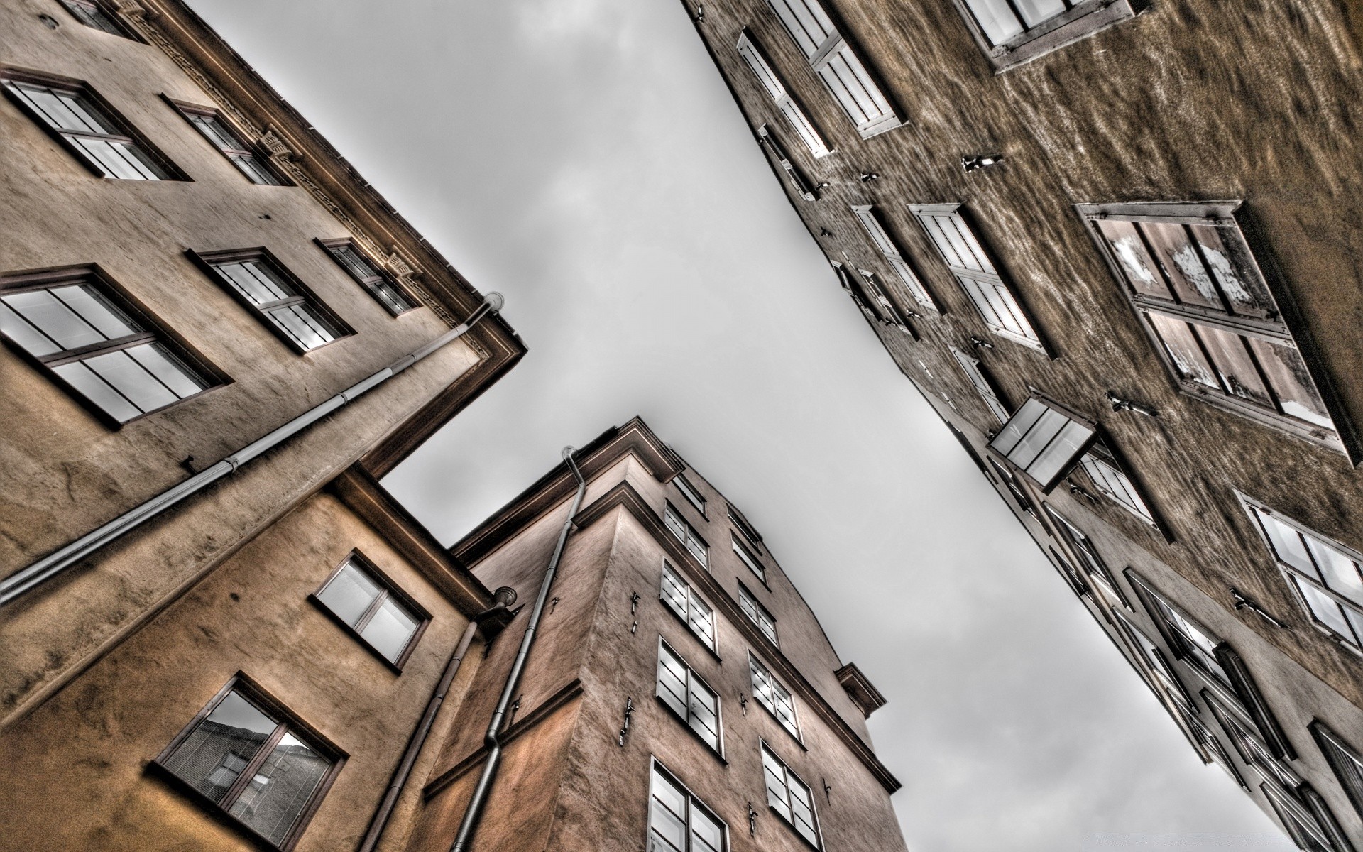 jahrgang haus architektur stadt fenster haus städtisch alt straße glas himmel bau büro im freien familie geschäft ausdruck