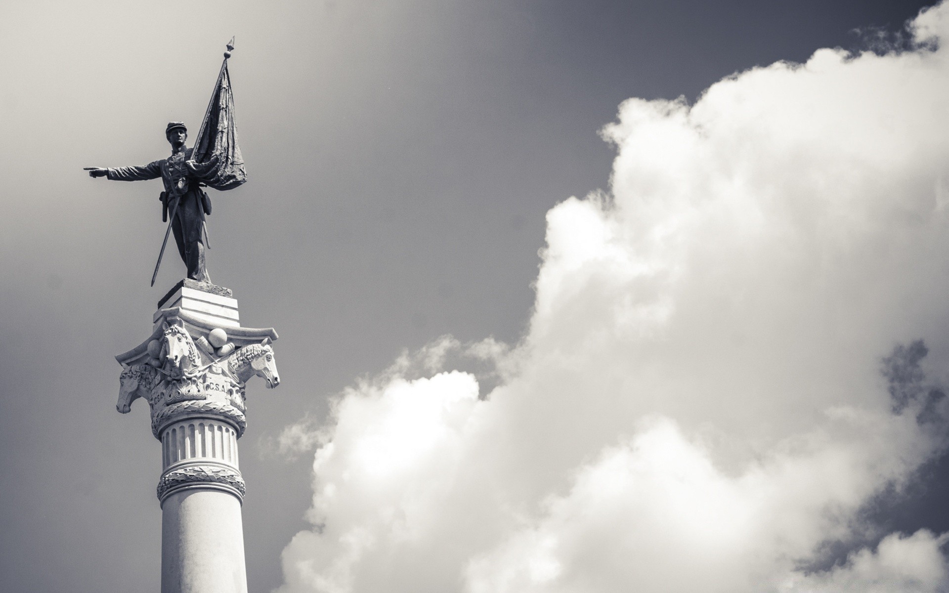skulpturen himmel im freien turm