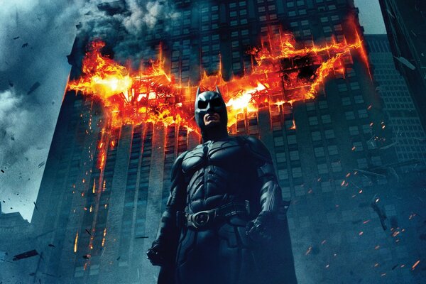 Gewaltige Batman im Hintergrund des Business Centers