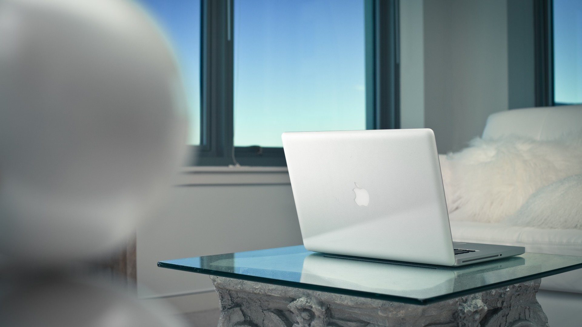 personal computer fenster drinnen möbel zimmer modern business büro platz