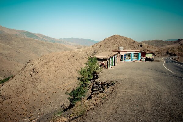 Reise durch Afrika der Weg in die Berge