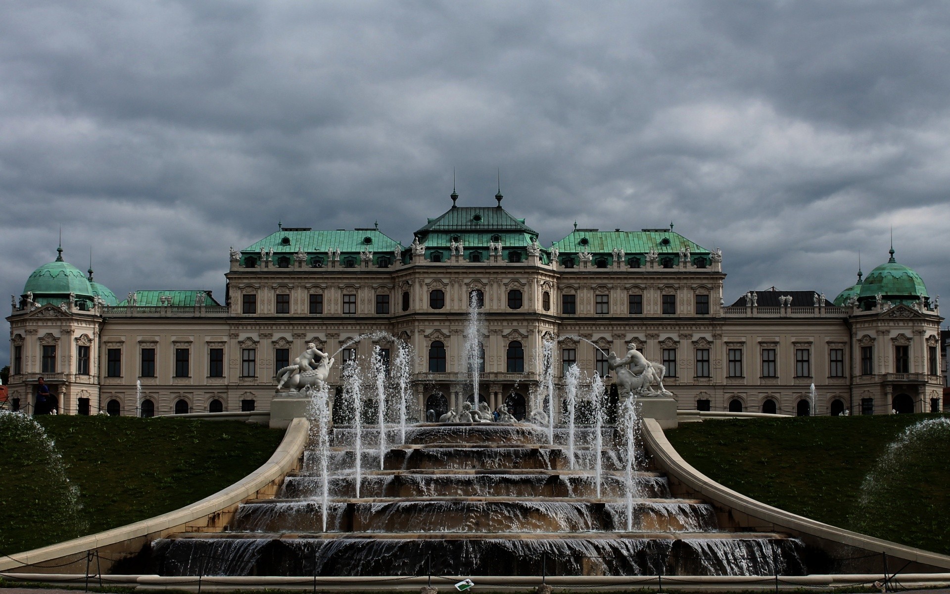 europa architektur reisen haus stadt schloss sehenswürdigkeit tourismus brunnen skulptur museum himmel alt denkmal städtisch stadt im freien statue fluss park